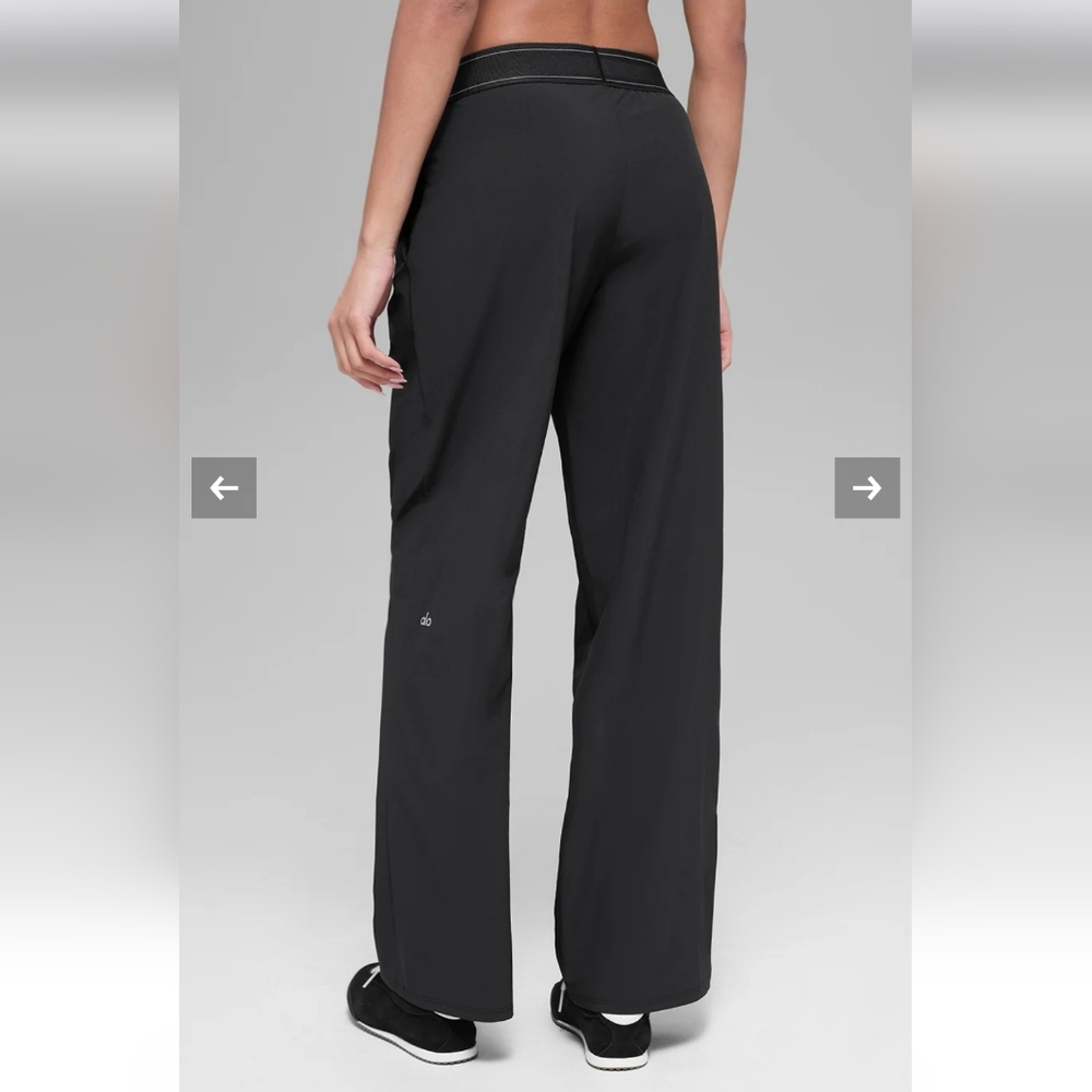 BNWT !!! alo yoga Suit Up Trouser In Black size XS Regular - Picture 11 of 13
